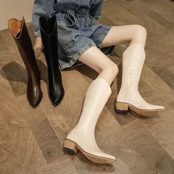 Дамски ботуши с остри пръсти; колекция 2021 г.; Пикантни обувки, Райдър; бели дамски обувки-лодка на високо масивна ток 4,5 cm; зимна Топла дамски обувки на ток