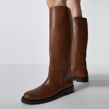 Ботуши до коляното в британския стил, женски престрелки ботуши от кожа върху плоска подметка с кръгло бомбе за конна езда, дълги ботуши за езда Кафяв дамски обувки