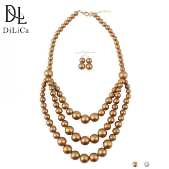 DiLiCa Модни Дамски Бижута Многопластова Имитация на Перли Забележително Колие Обици Комплект Бижута bijoux de perles